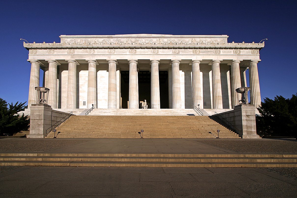 Lincoln tempel, de plaats waar de grote muziek optredens voor de inauguratie plaats vonden.